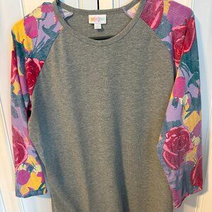 2 LulaRoe Randy baseball shirt (L)